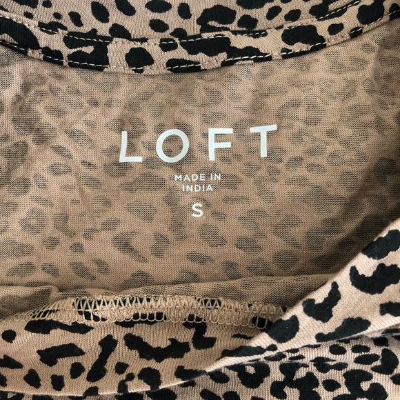 NWOT Animal Print LOFT Crew Tee - Picture 5 of 5
